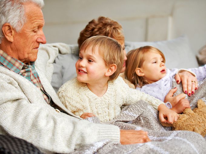 Як домовлятися з дідусями і бабусями у питаннях виховання дітей?